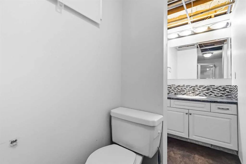 25 Crescent Heights