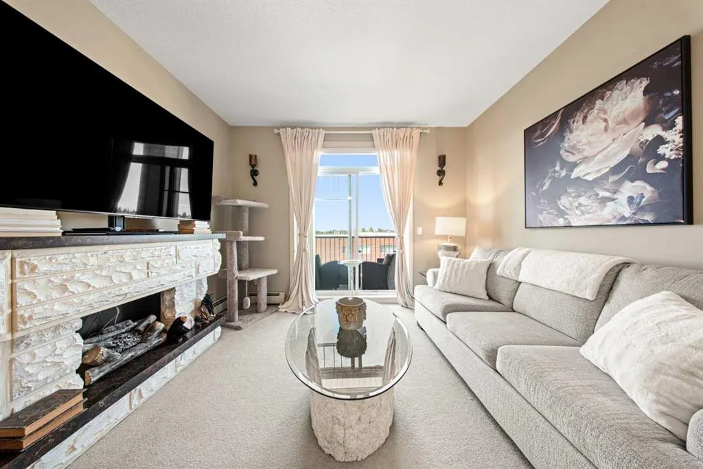 102 Cranberry Park SE #408