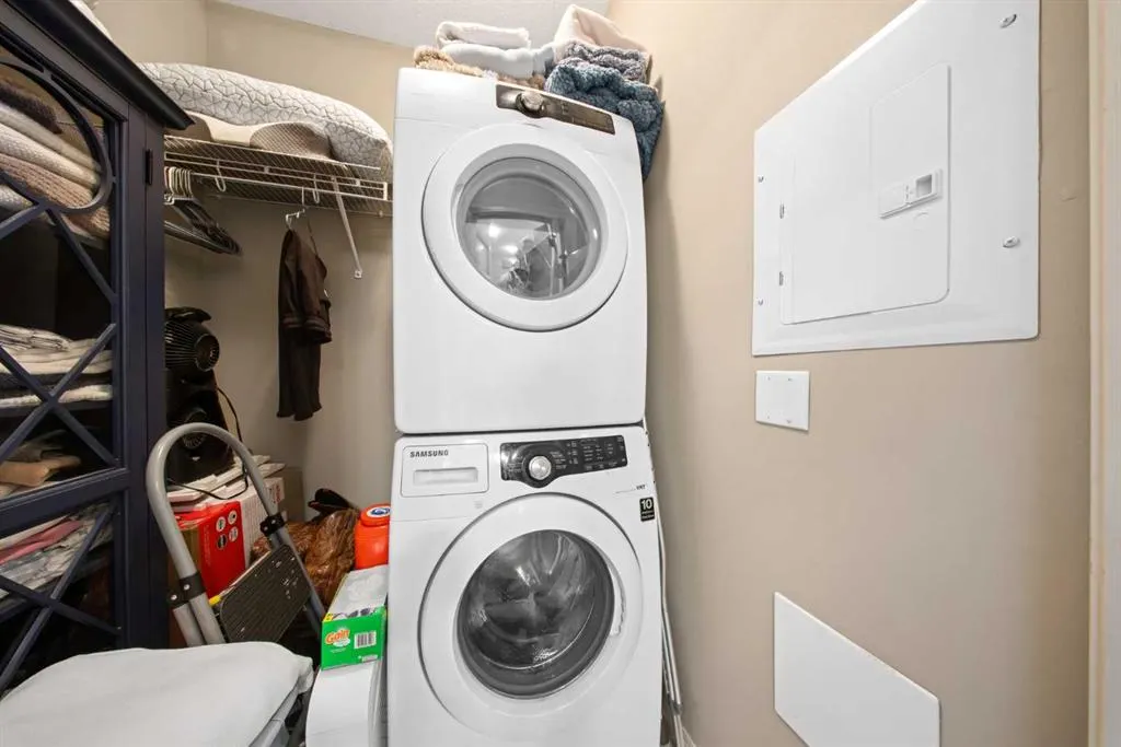 102 Cranberry Park SE #408