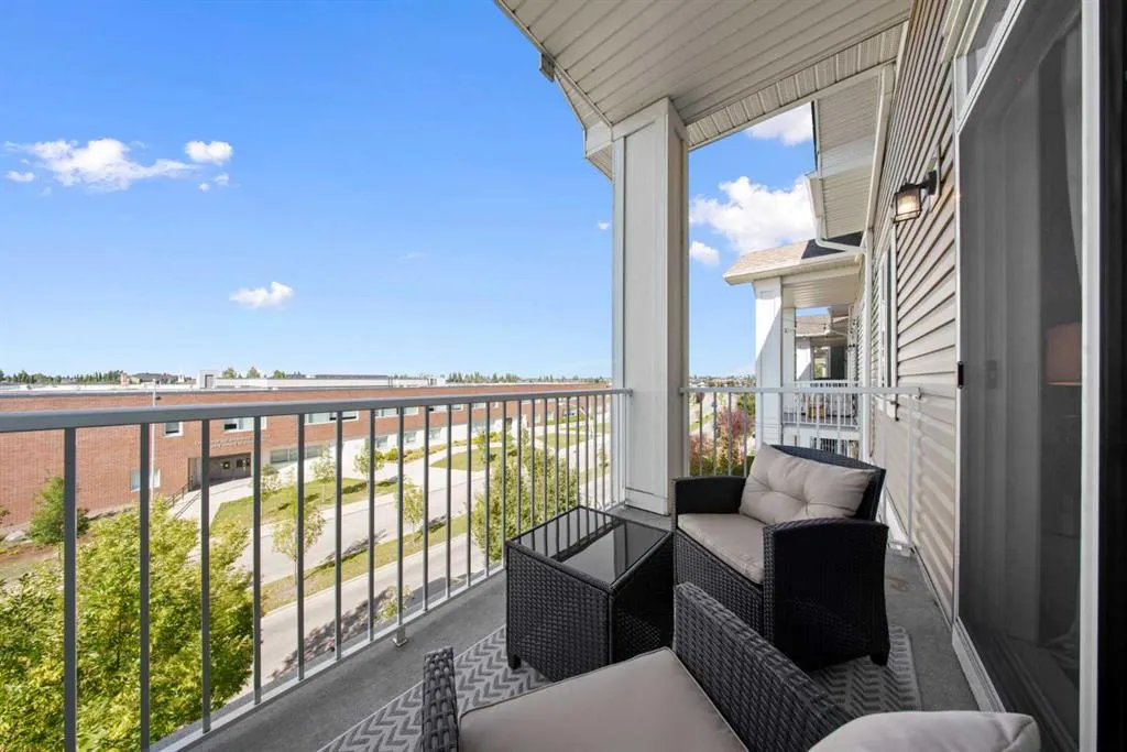 102 Cranberry Park SE #408