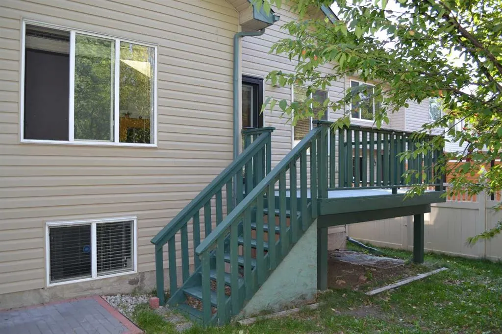 249 EVANSMEADE Circle NW