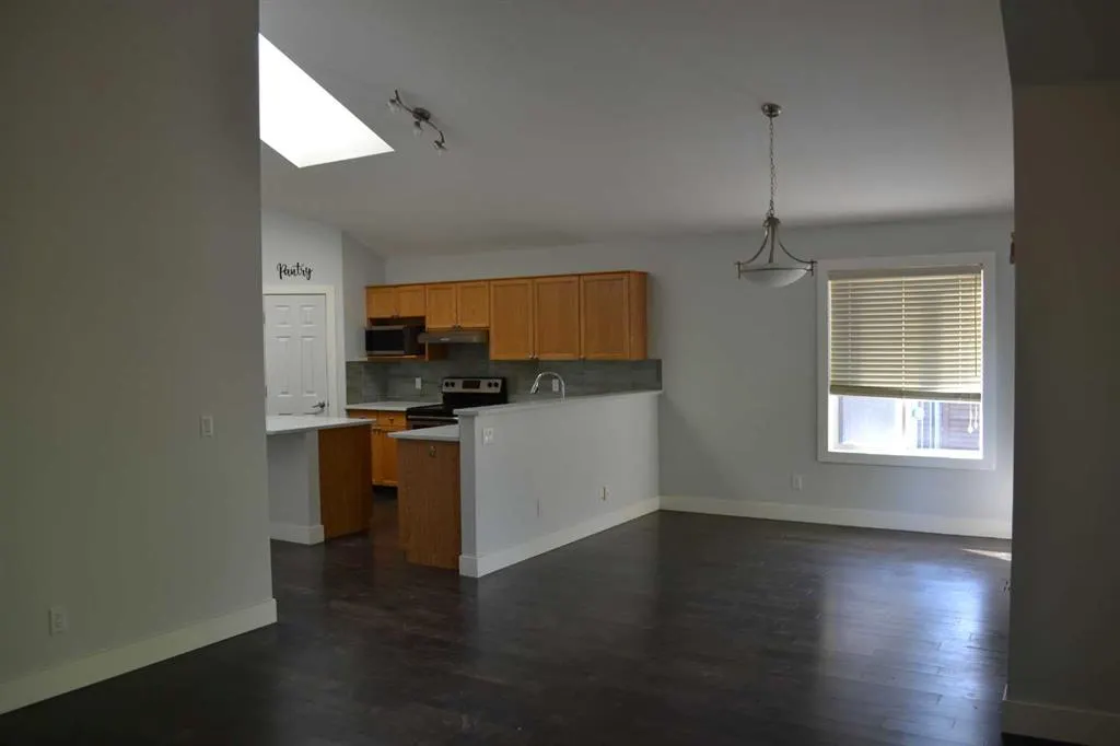 249 EVANSMEADE Circle NW