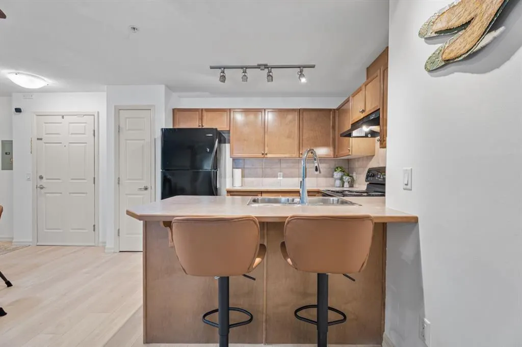 92 Crystal Shores Road #2113