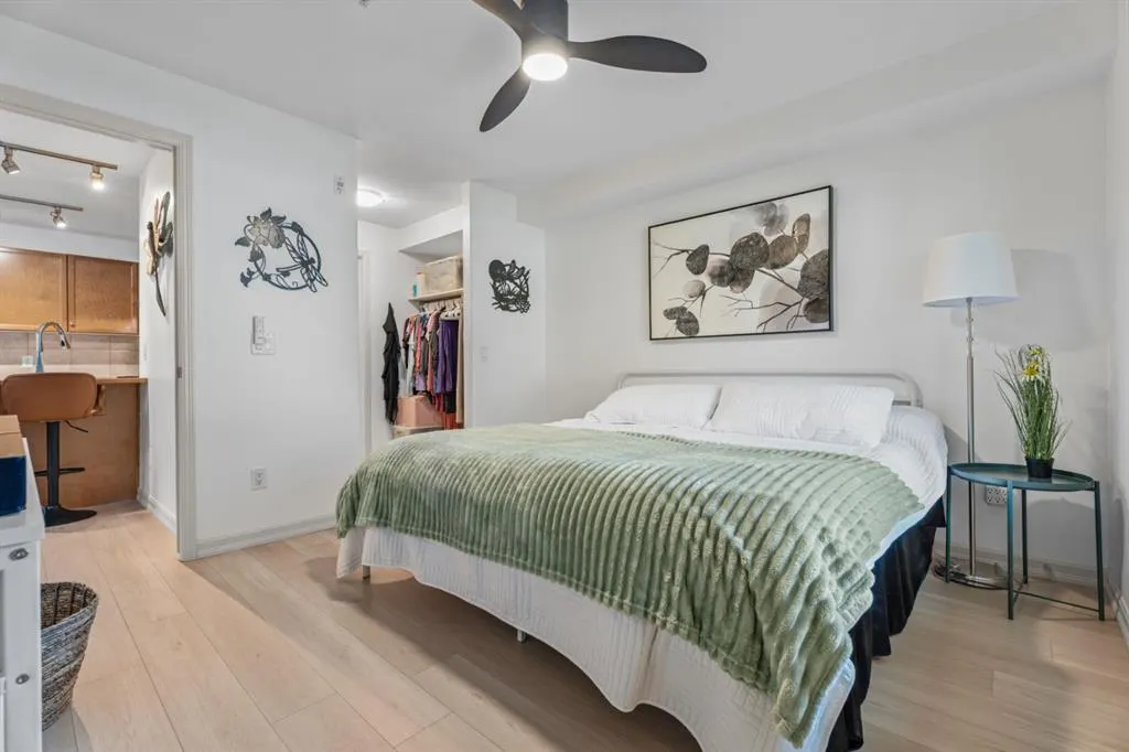 92 Crystal Shores Road #2113