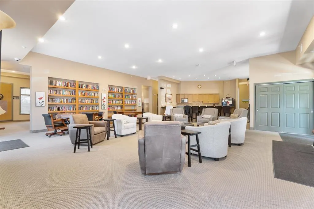 92 Crystal Shores Road #2113