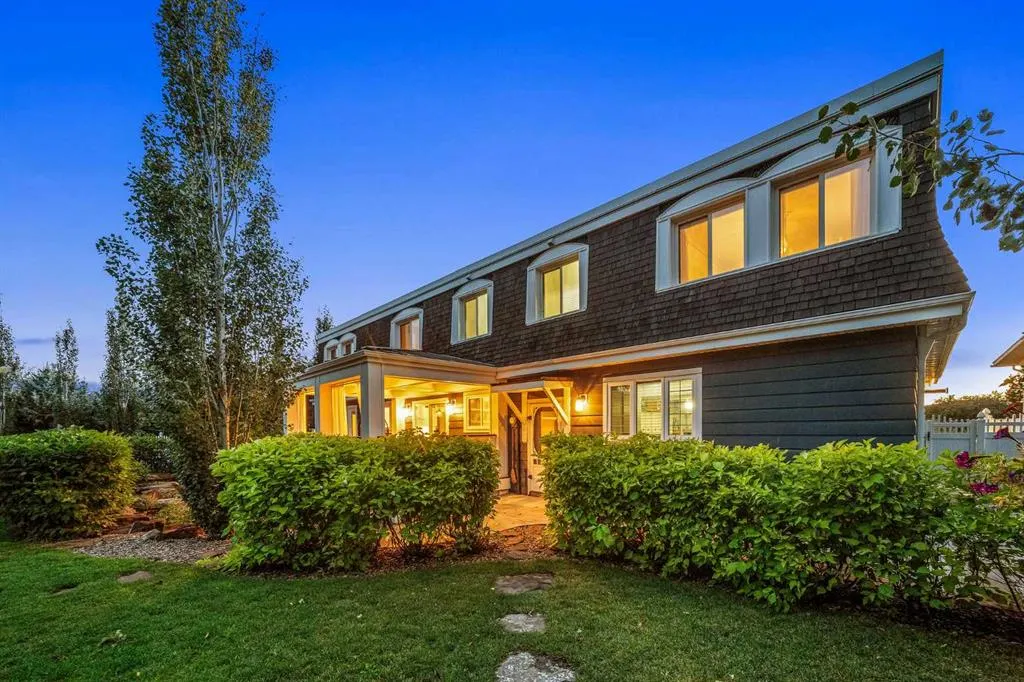 325 Thorndale Place