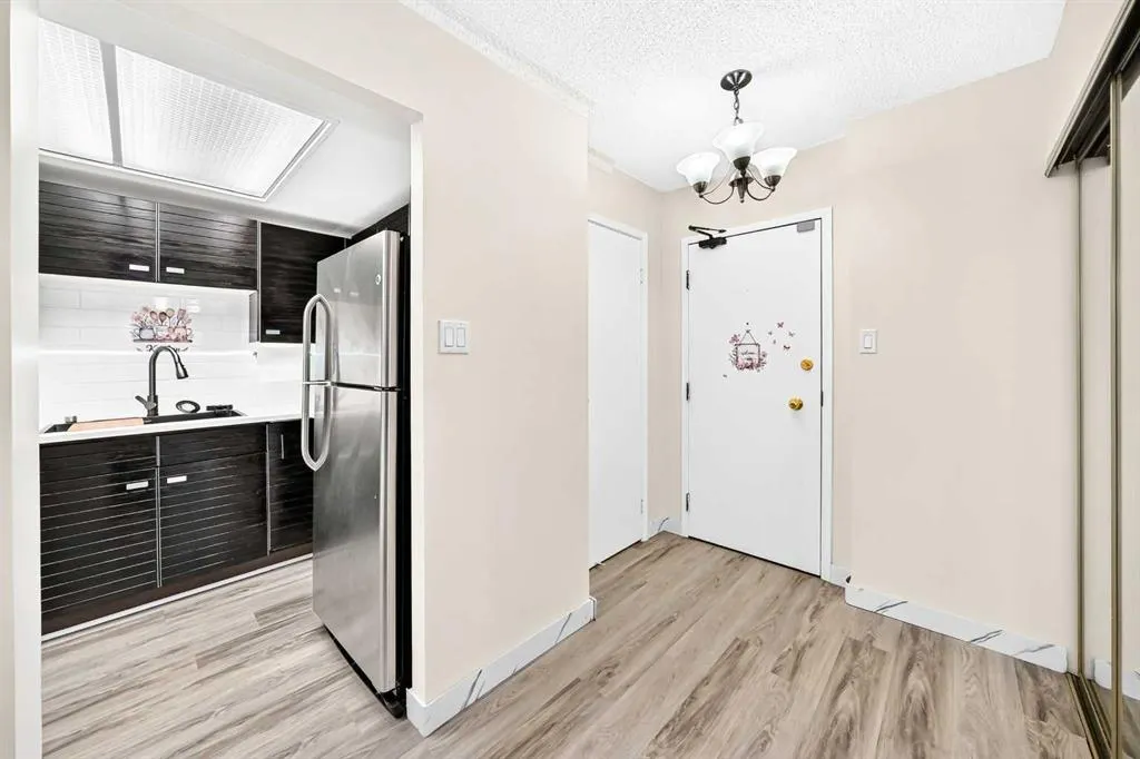 1334 14 Avenue SW #306