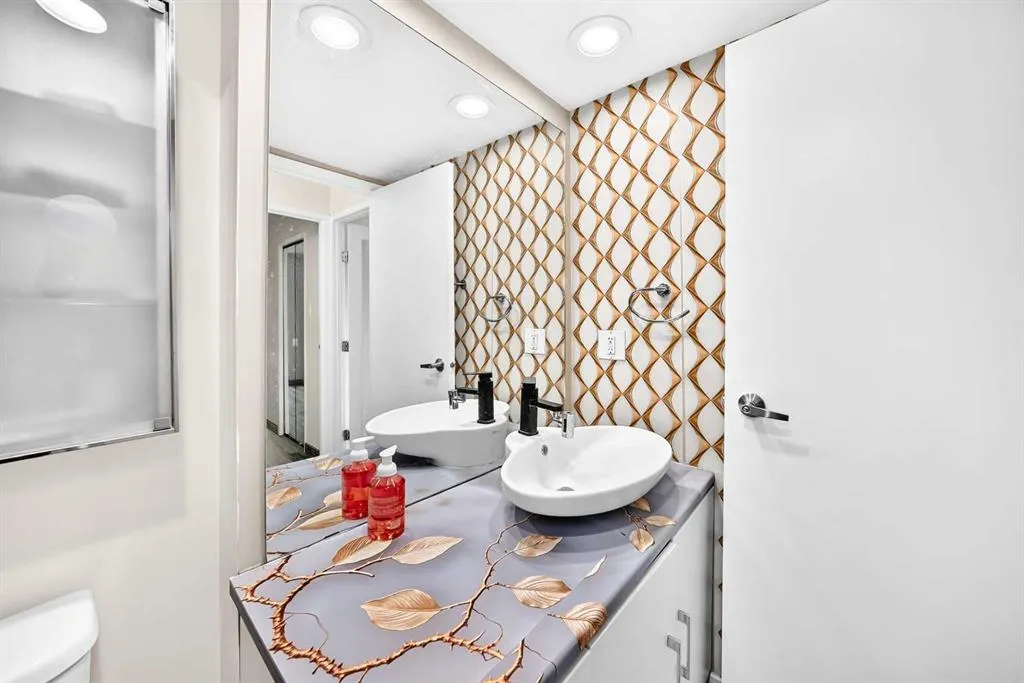 1334 14 Avenue SW #306