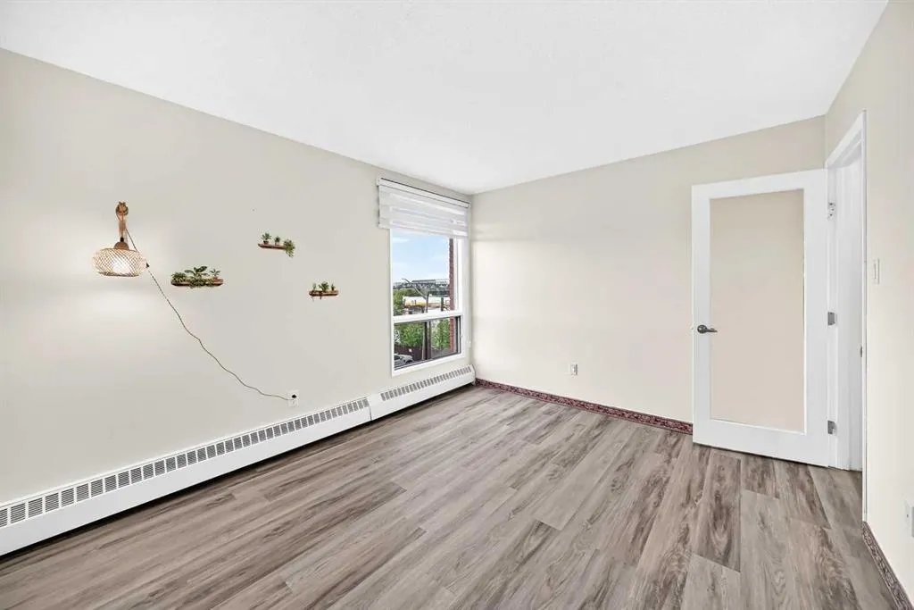 1334 14 Avenue SW #306