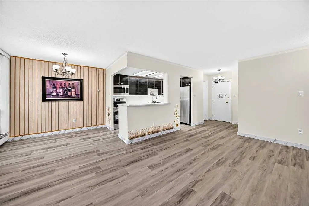 1334 14 Avenue SW #306