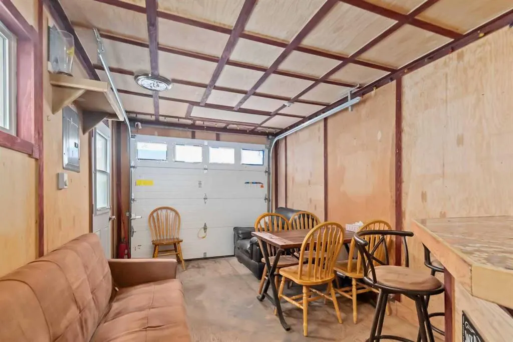 240 Mckinlay Crescent