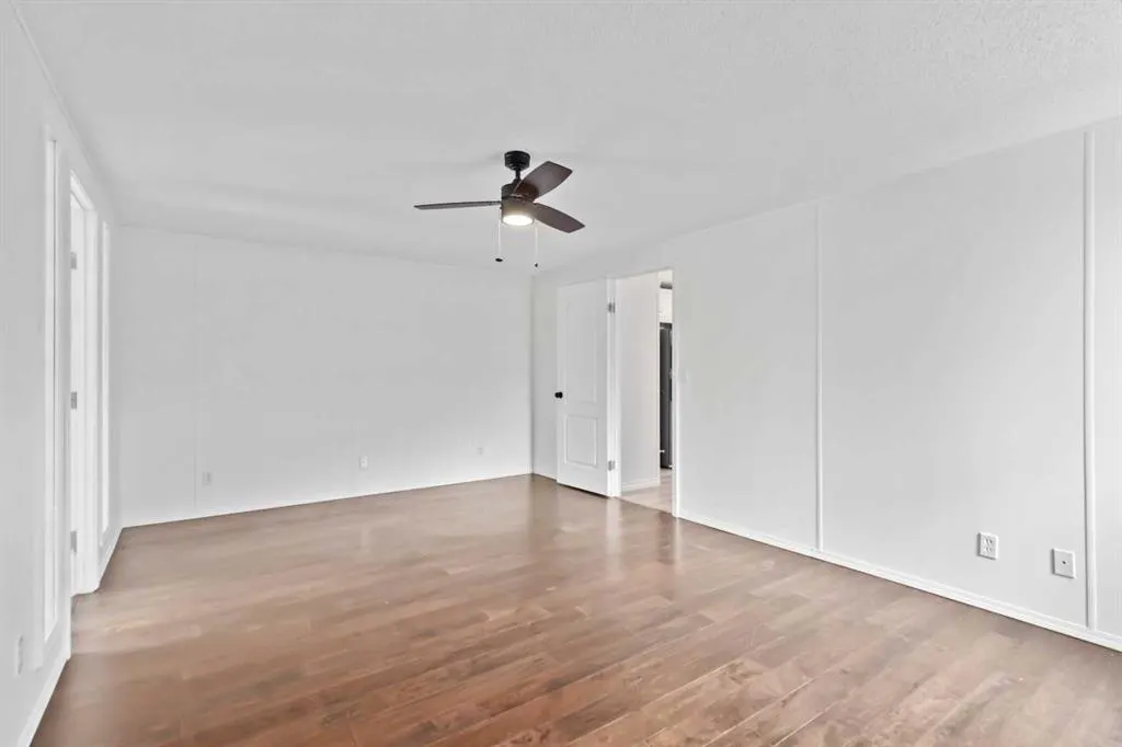 240 Mckinlay Crescent