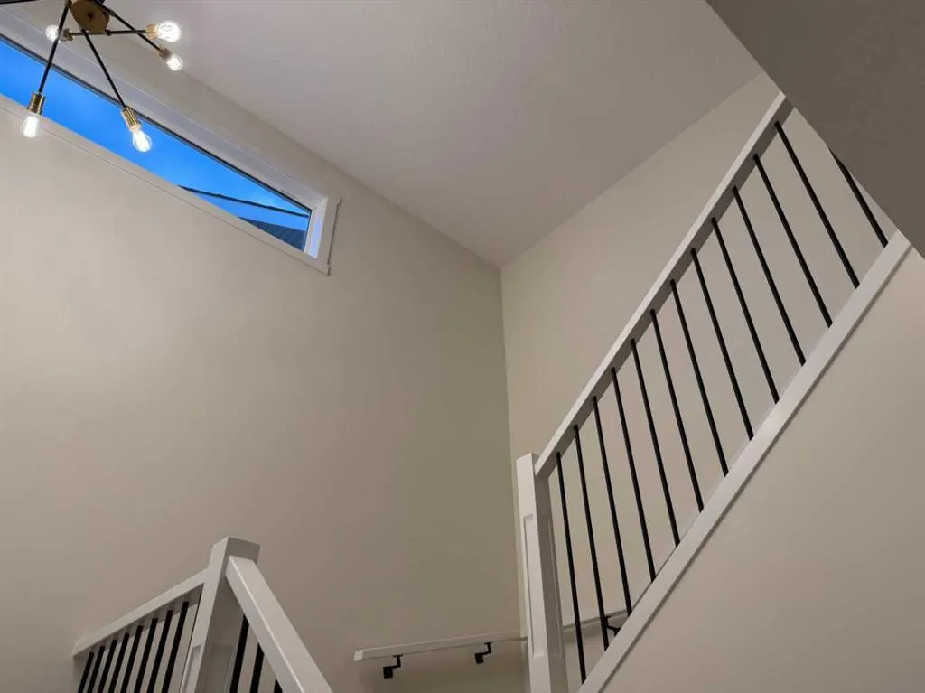 111 sundown Crescent