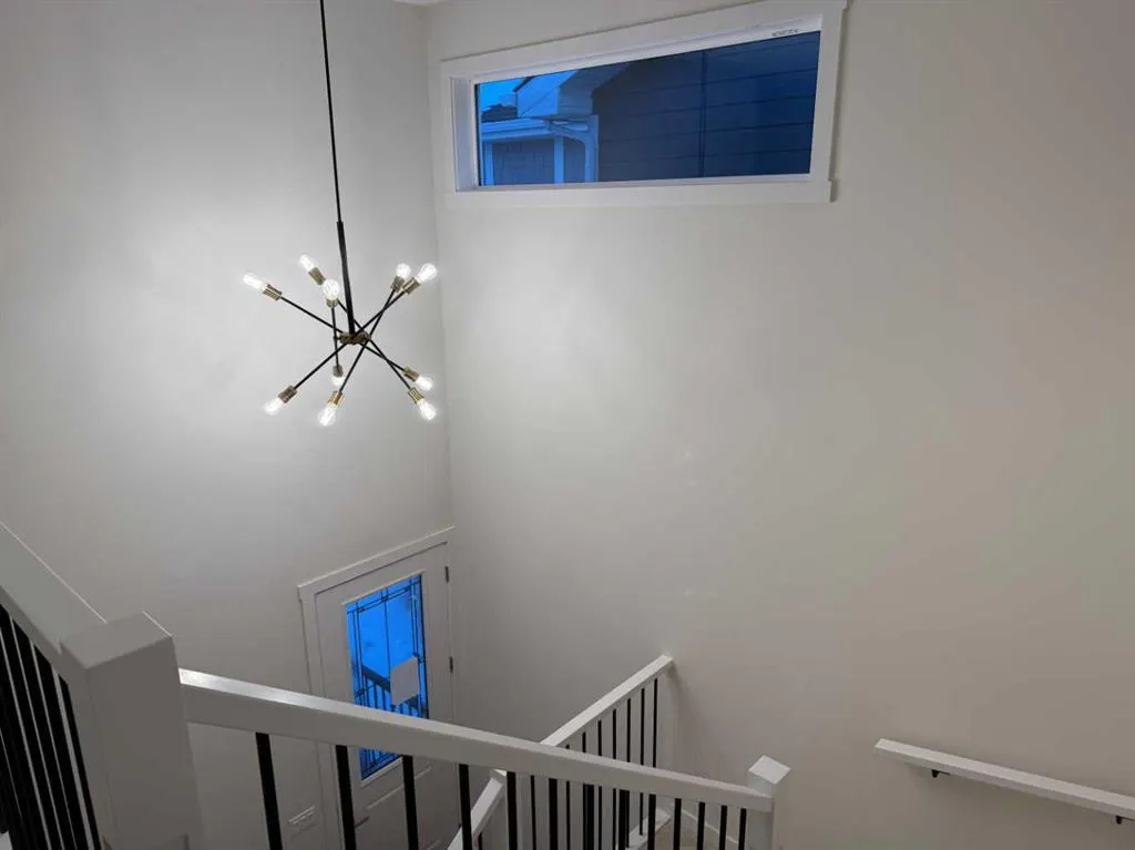 111 sundown Crescent
