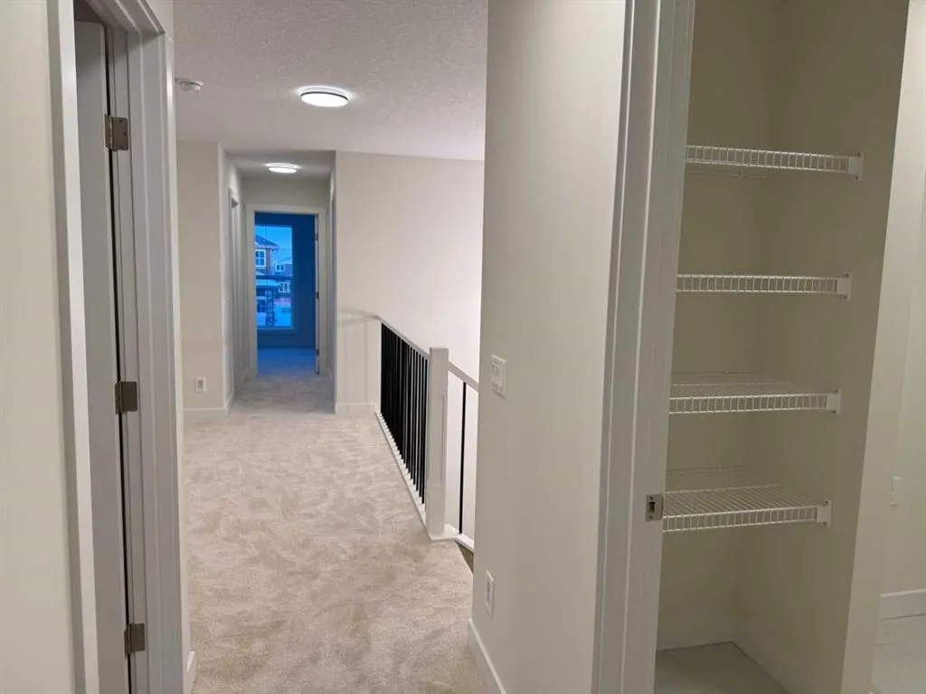 111 sundown Crescent