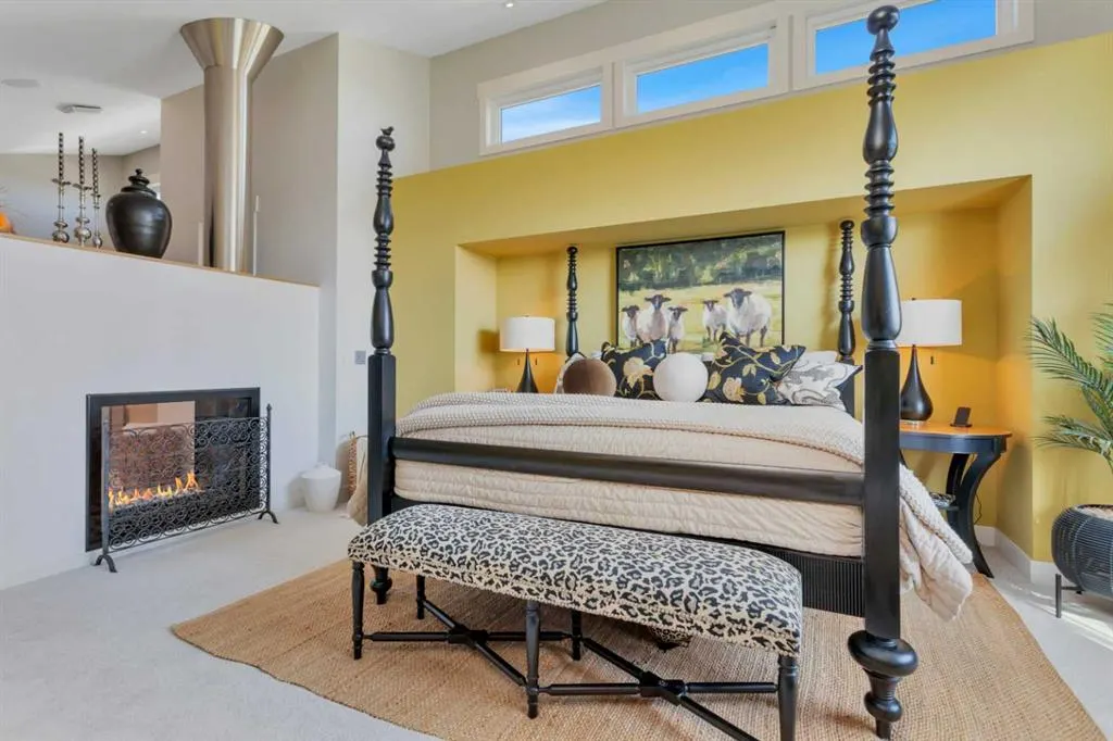 31 Leaside Crescent