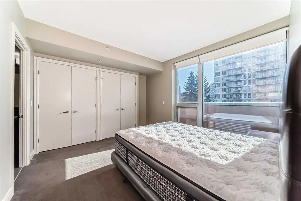 817 15 Avenue SW #402