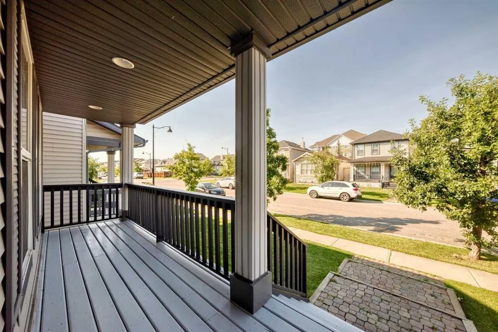 15 Prestwick Place SE