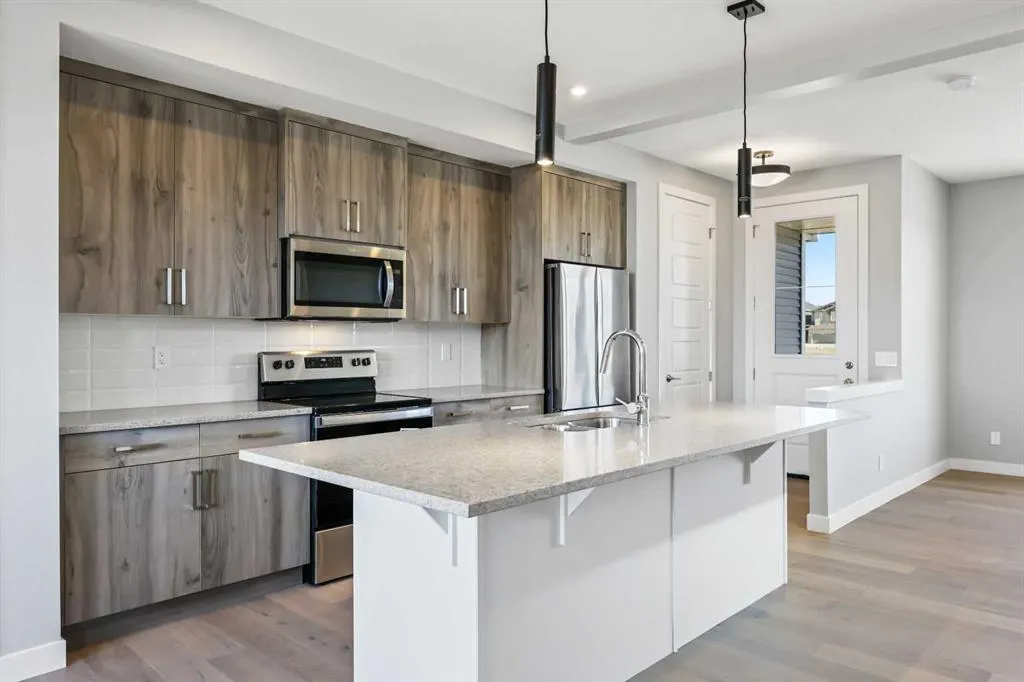 223 Waterford Heights