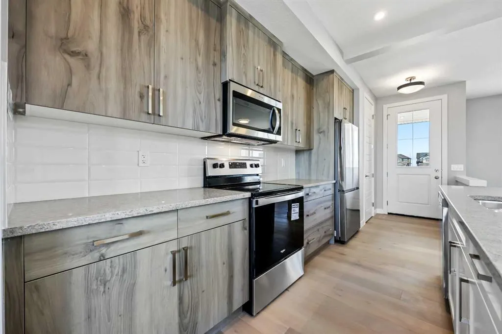 223 Waterford Heights