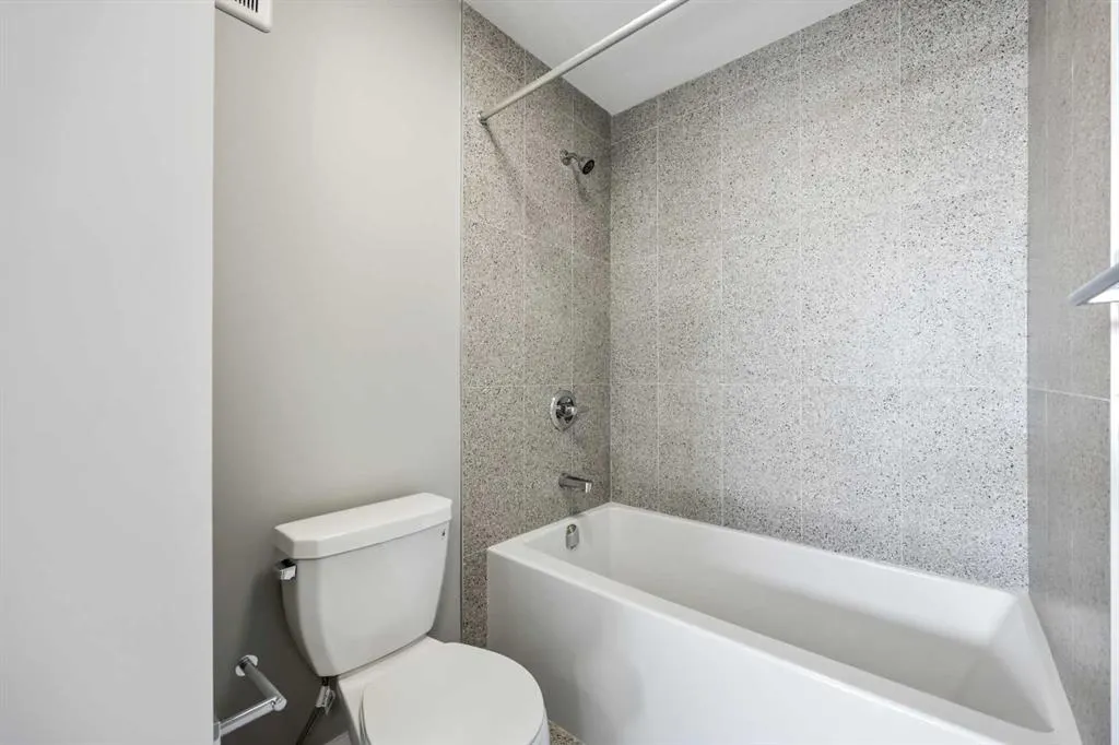 223 Waterford Heights