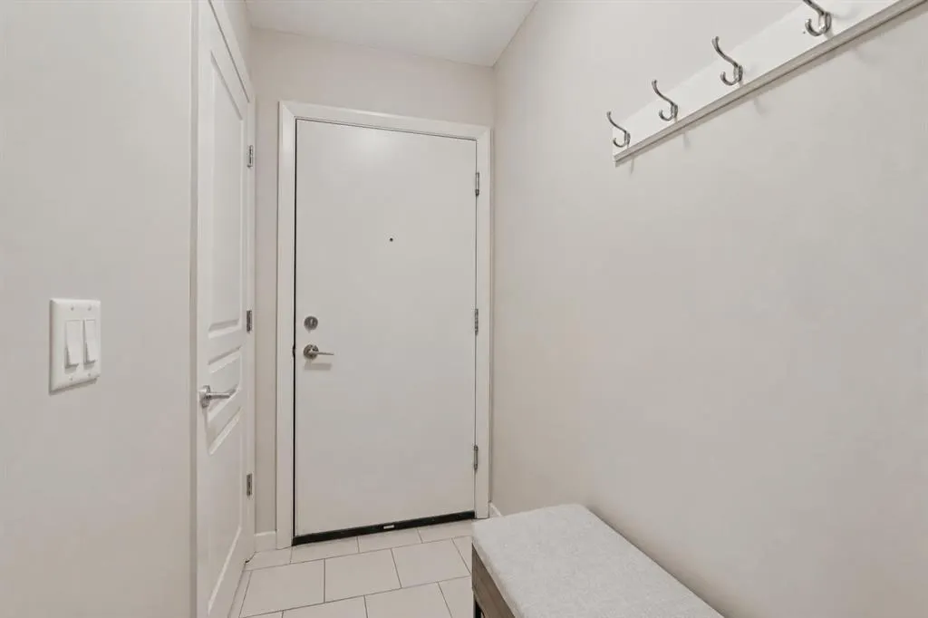 1320 1 Street SE #902