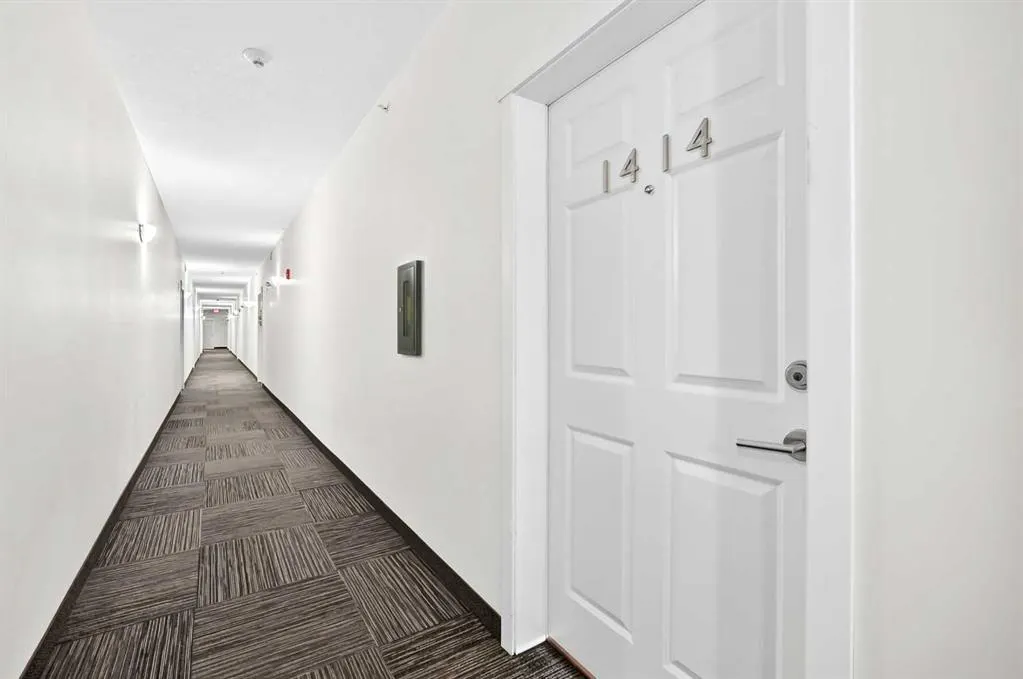 99 Copperstone Park SE #1414