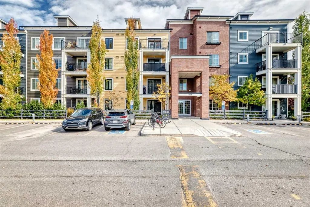 99 Copperstone Park SE #1414