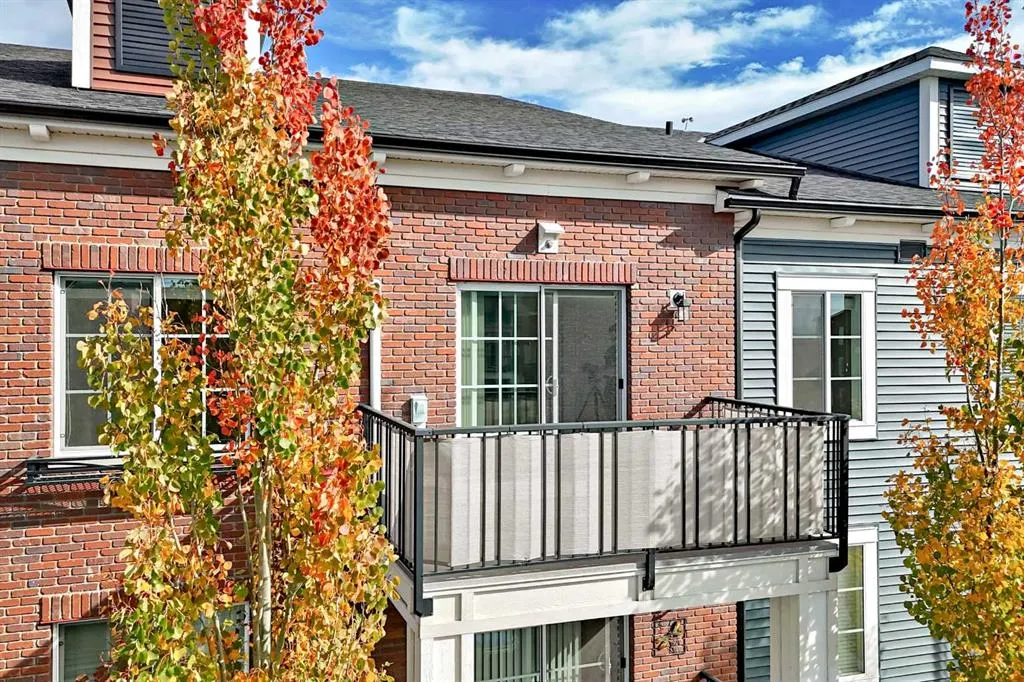 99 Copperstone Park SE #1414