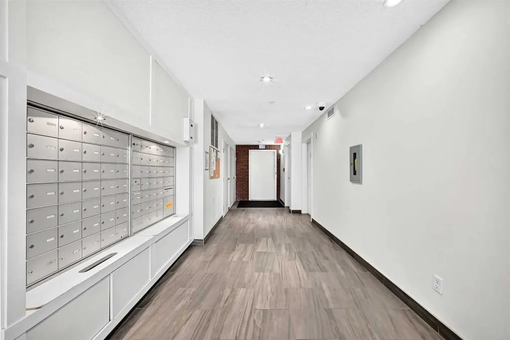 99 Copperstone Park SE #1414