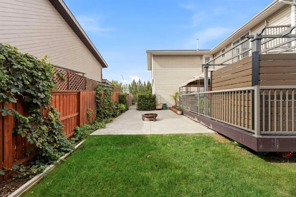39 Warwick Drive