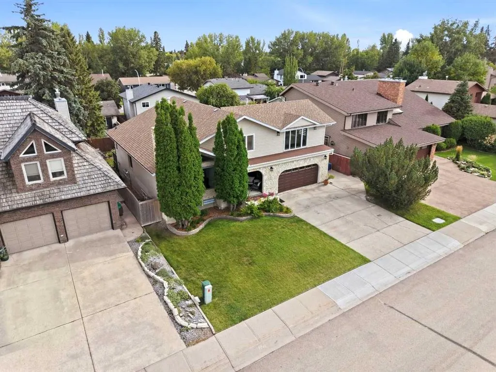 39 Warwick Drive