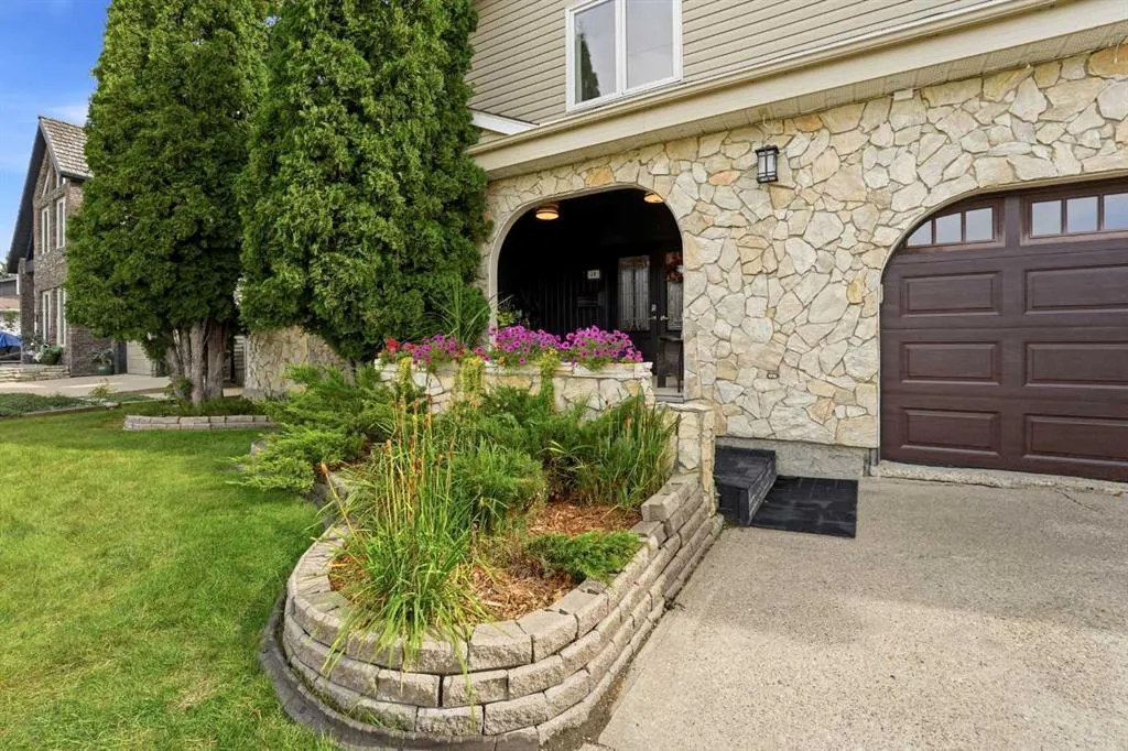 39 Warwick Drive