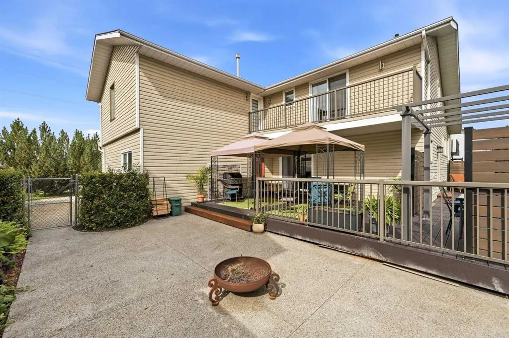 39 Warwick Drive