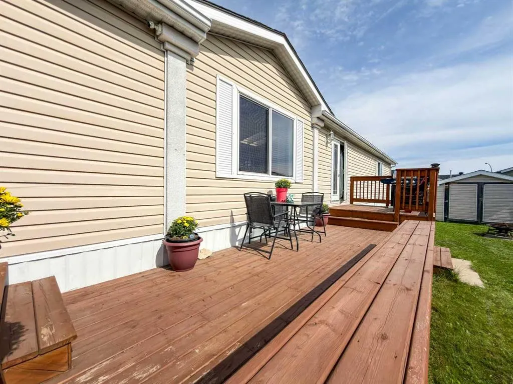 373 Harpe Way