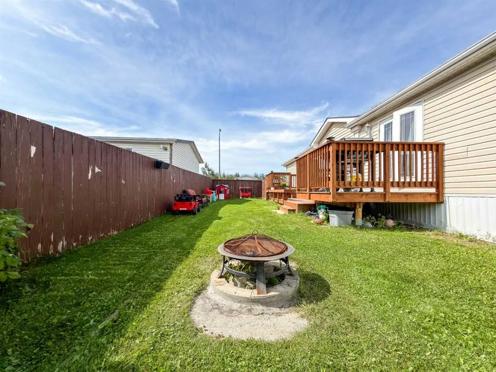 373 Harpe Way
