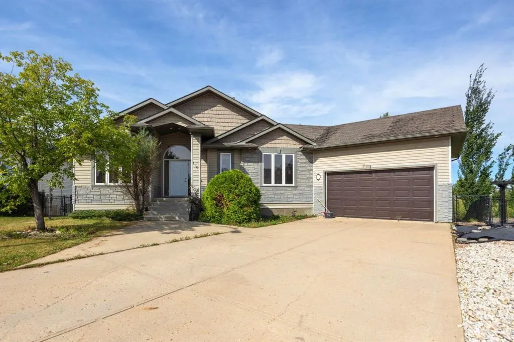 110 Lindstrom Bay