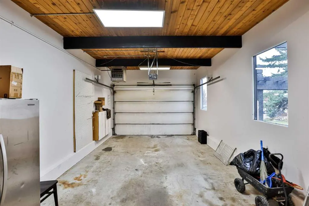 88 Lafayette Boulevard W