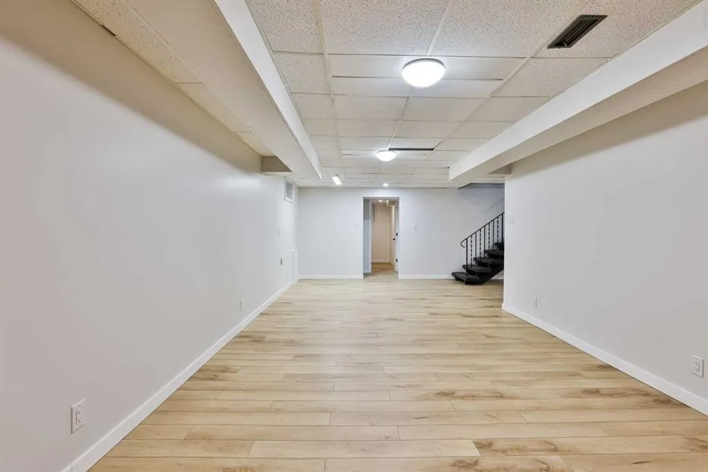 88 Lafayette Boulevard W