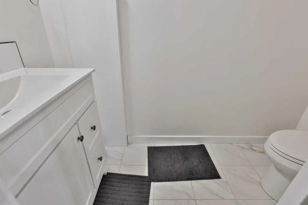 88 Lafayette Boulevard W