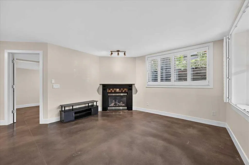 3704 15A Street SW #101