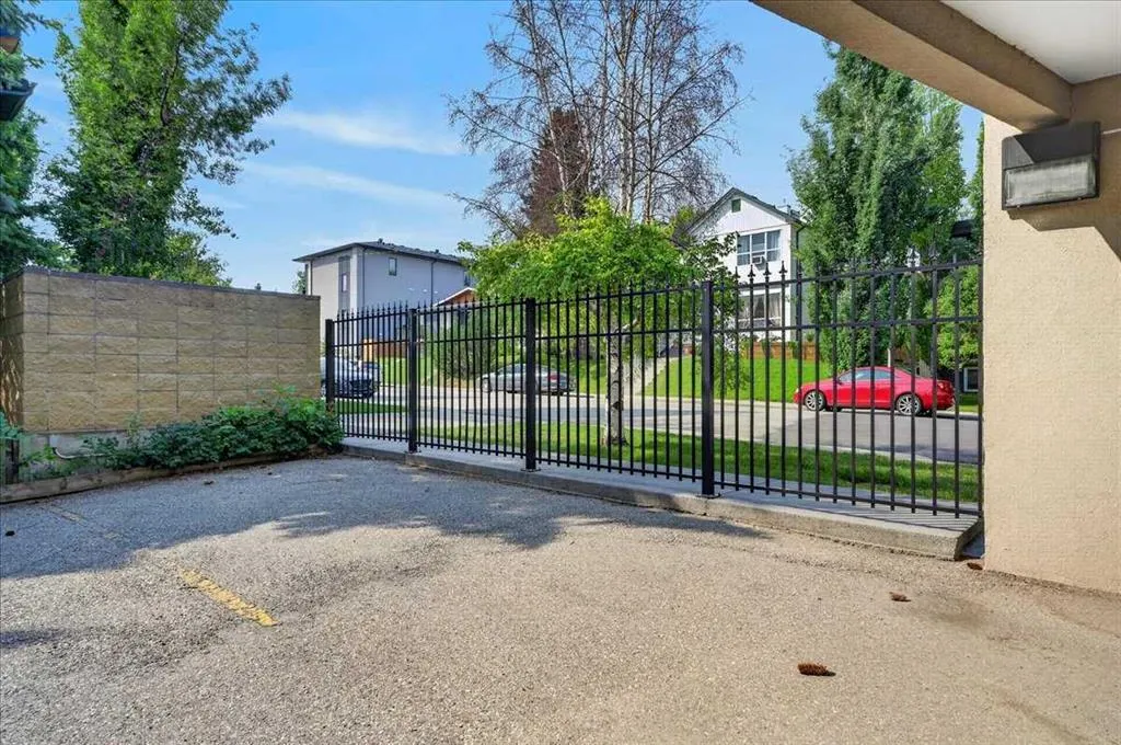 3704 15A Street SW #101