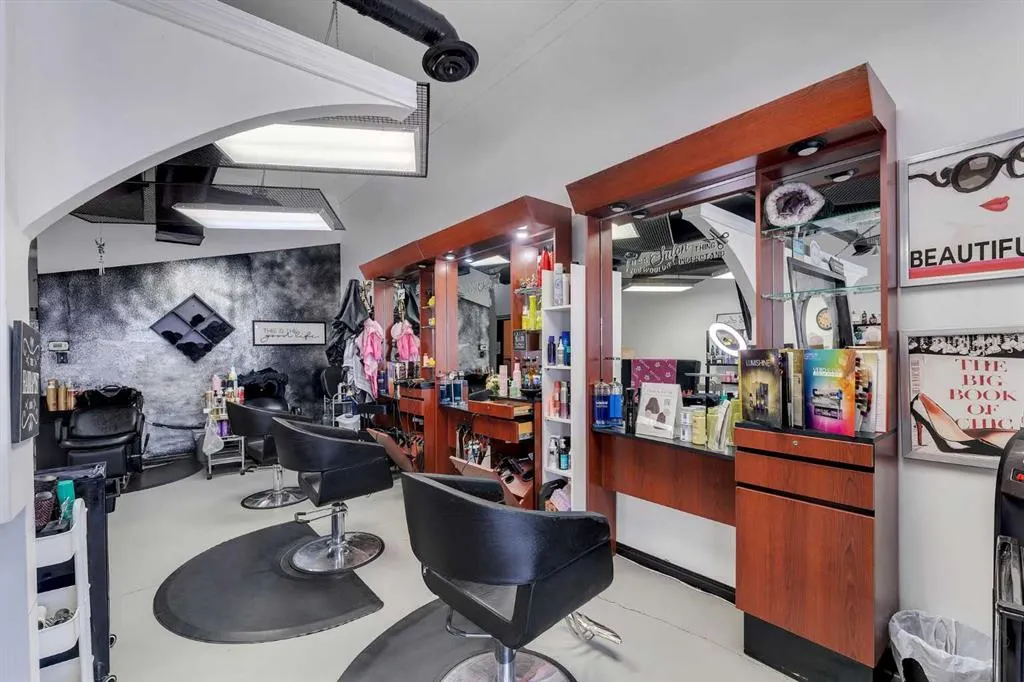 720 Centre Street NE #3