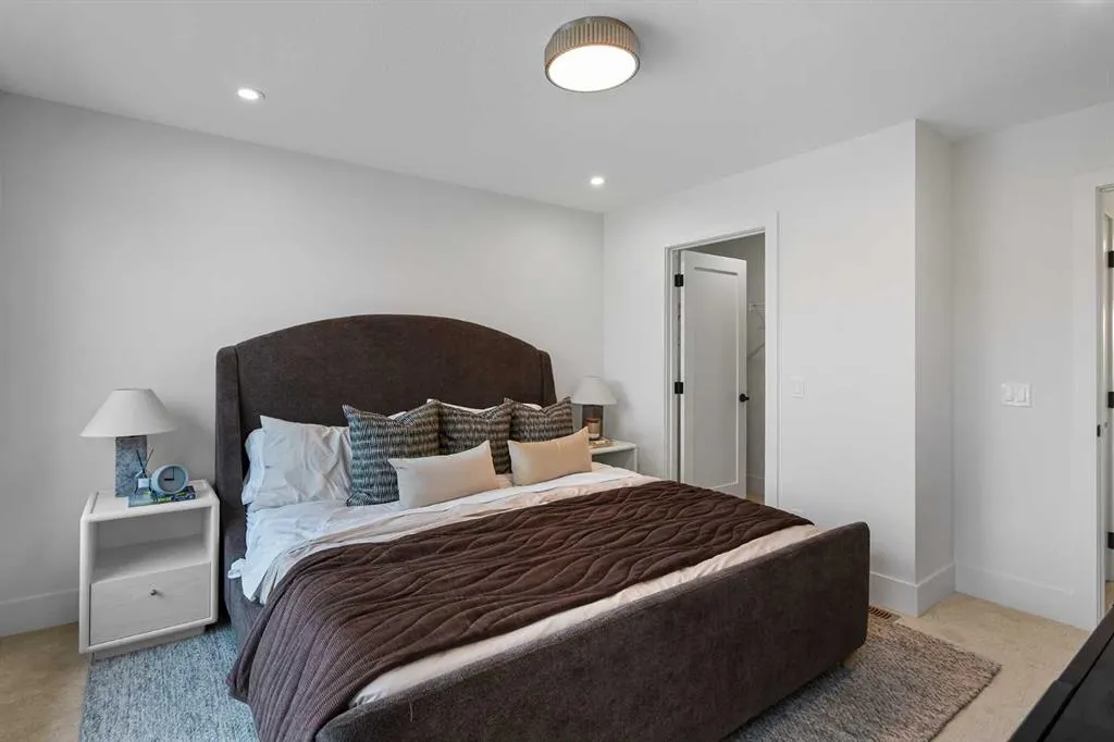 13 Silverton Glen Bay SW