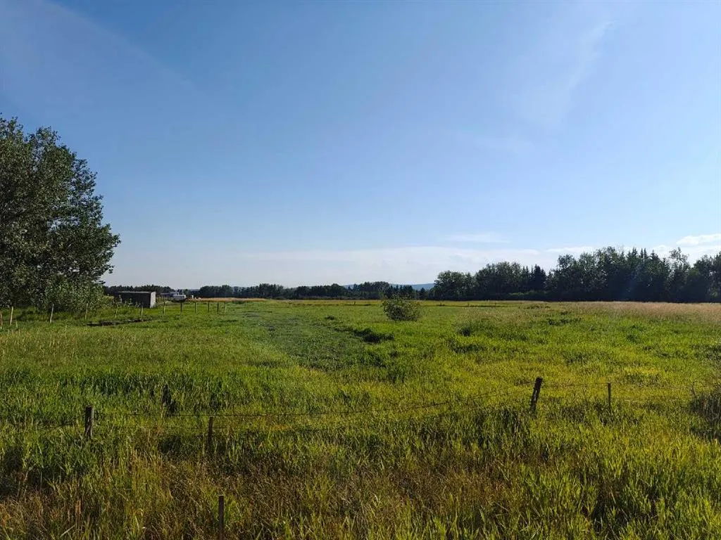 10 Acres - Township Road 240A