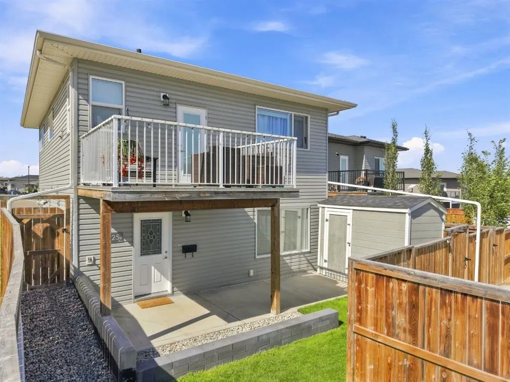 25 Victor Close