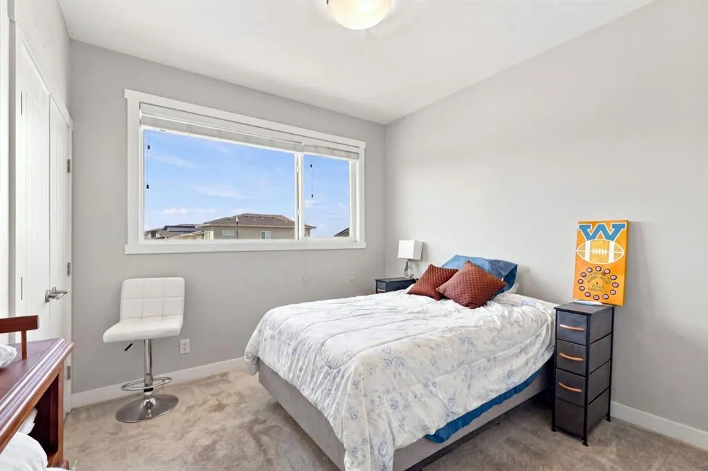 25 Victor Close