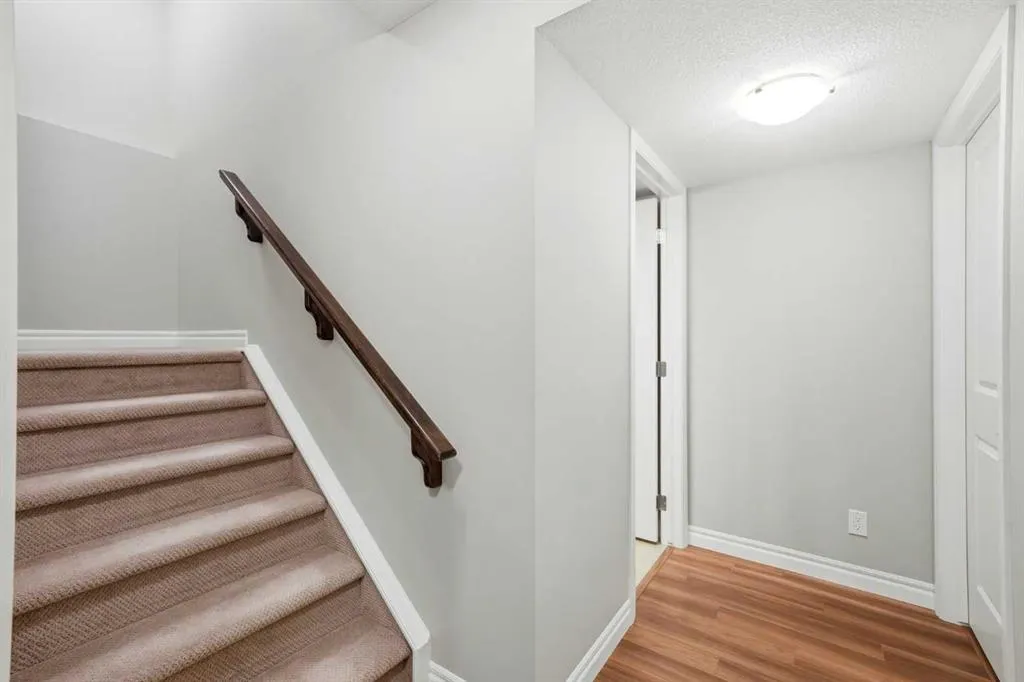 141 Evanspark Gardens NW