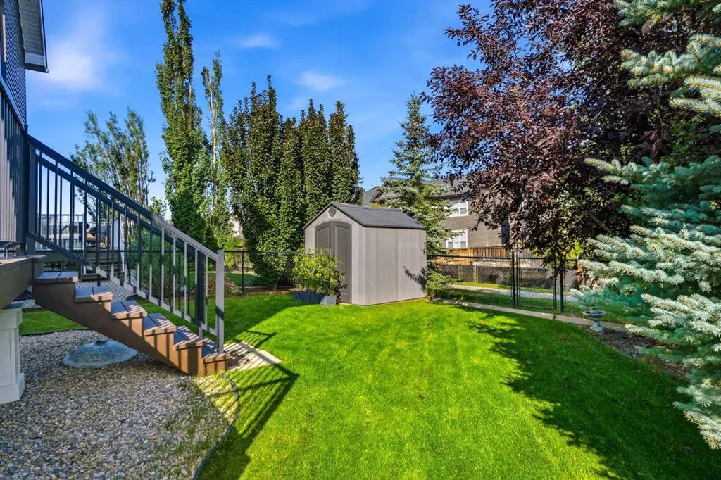 141 Evanspark Gardens NW