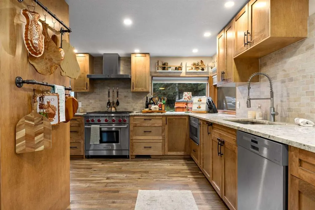 35 Bracken Point